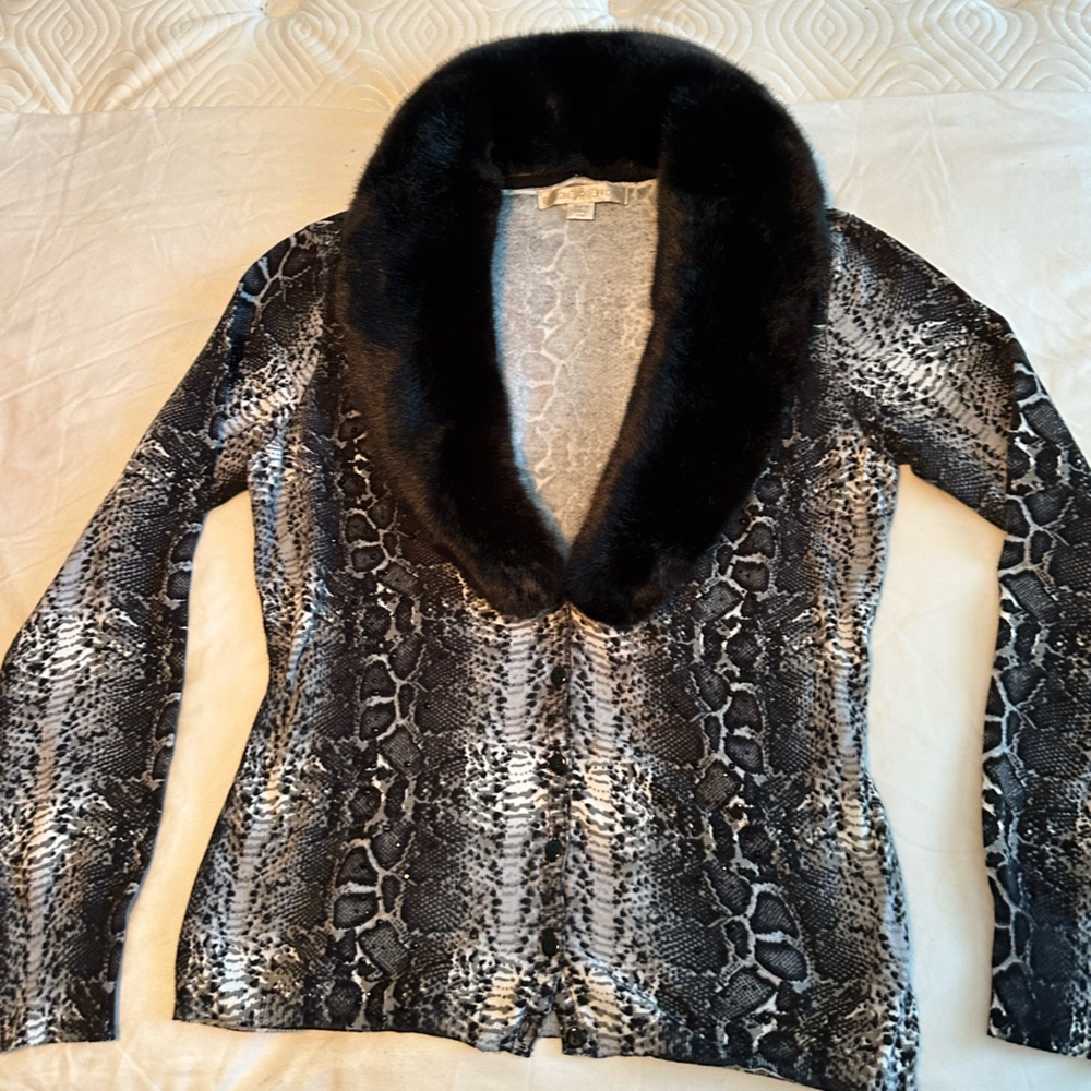 Boston Proper Snakeskin Print Fur Collar Knit Sweater.Excellent condition.
